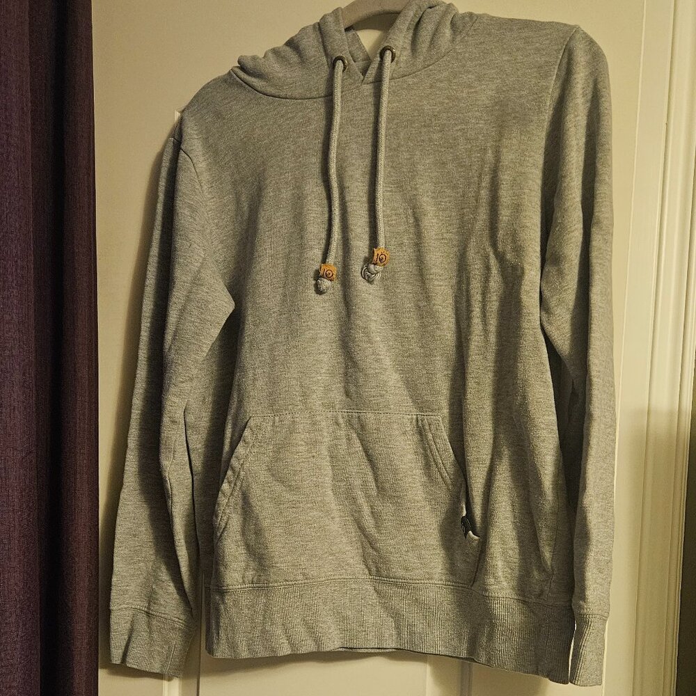 Tentree sweater